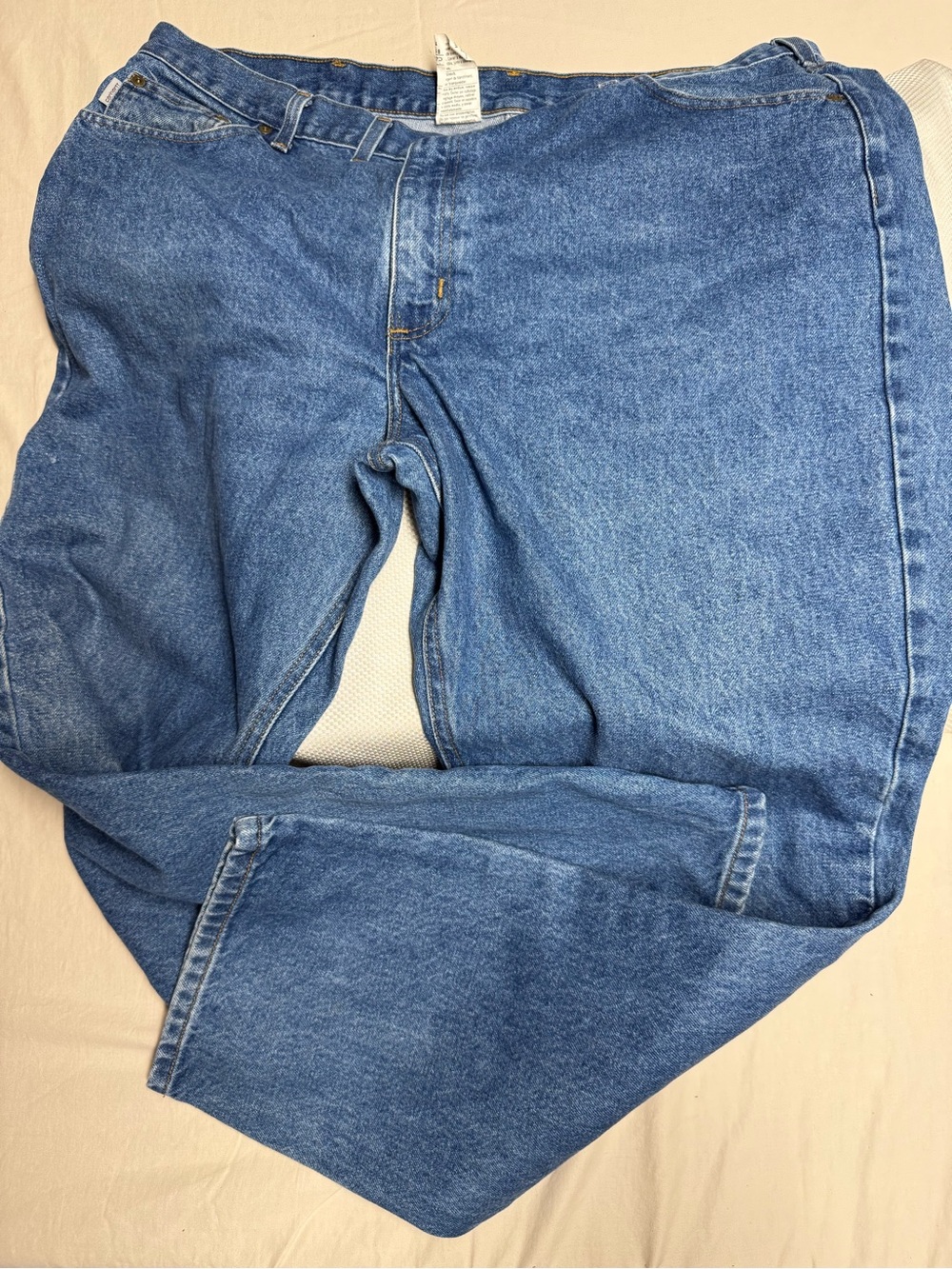 Carhartt Men's Straight Jeans in Medium Blue Wash